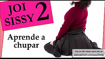 Sissy Es Entrenada En Sexo Oral Por Una Mujer Dominante