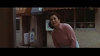 1974年与女人和蛇的羞辱性遭遇